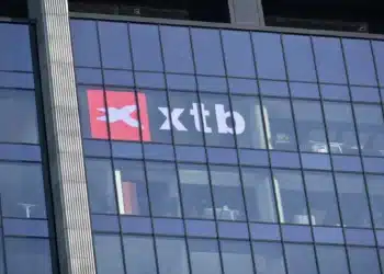XTB broker