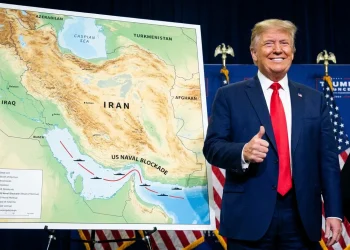 Donald Trump Hormuz Blokada