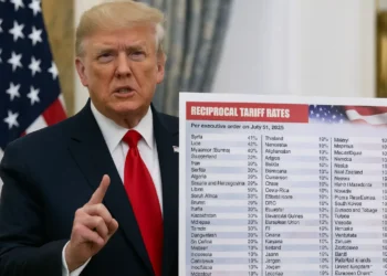 Trump clá august 2025